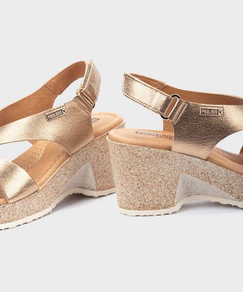Sandals and Mules | ARENALES W3B-1518CL | CHAMPAGNE | Pikolinos