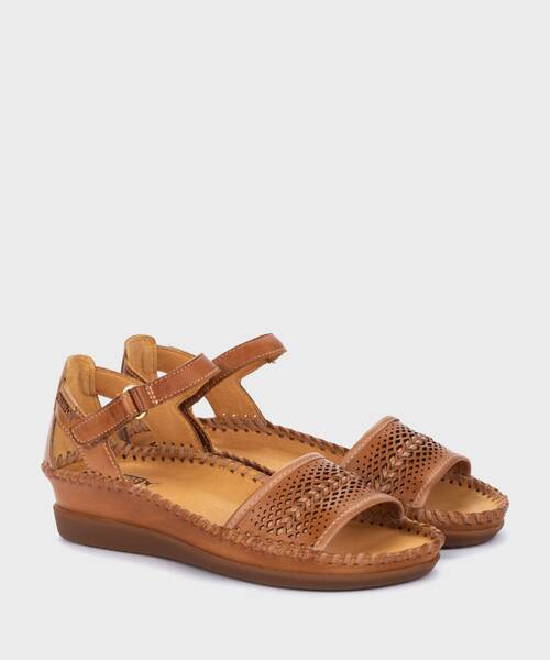 Sandals and Mules | CADAQUES W8K-1875 | BRANDY | Pikolinos