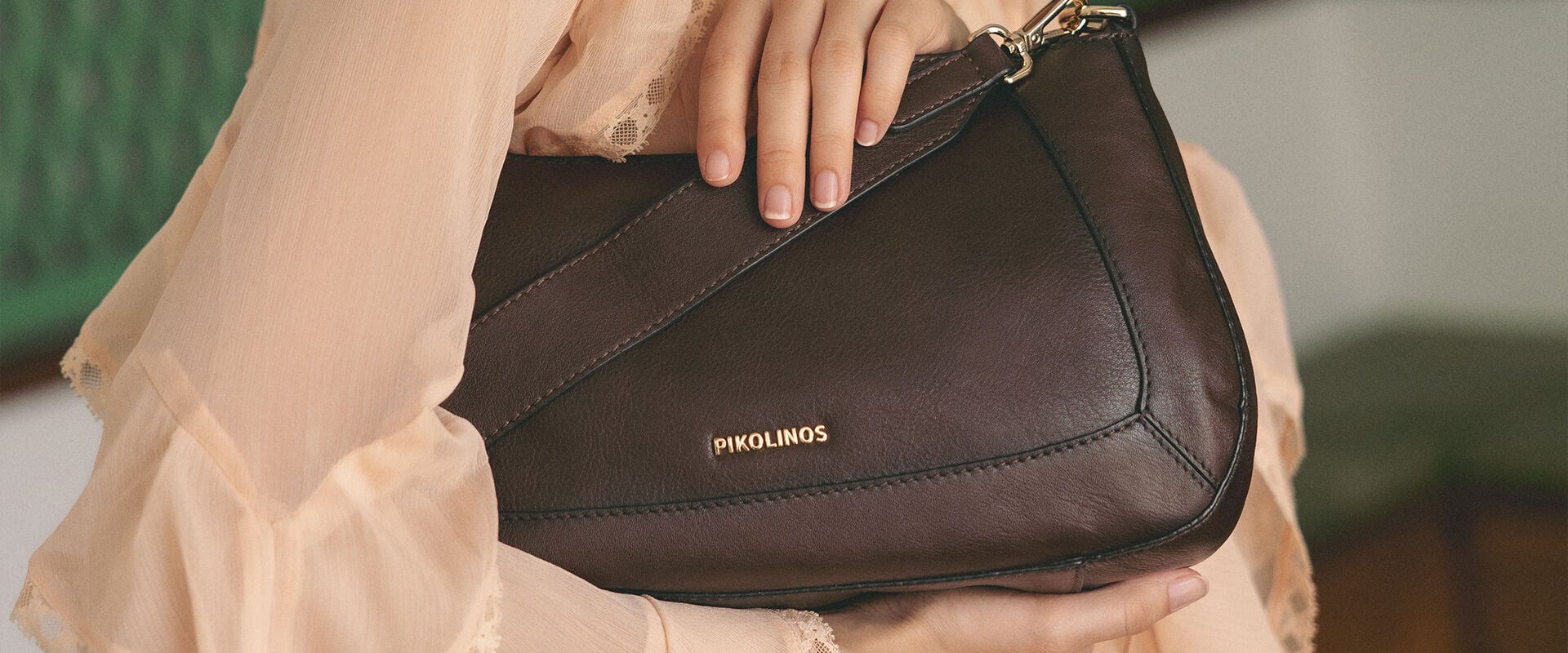 Find the perfect bag for this season