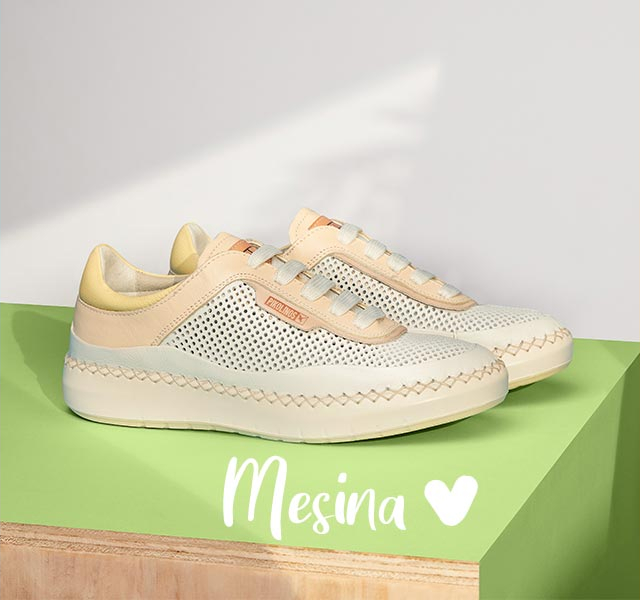 Imagen de un par de zapatos deportivos de la nueva colección primavera-verano de Pikolinos