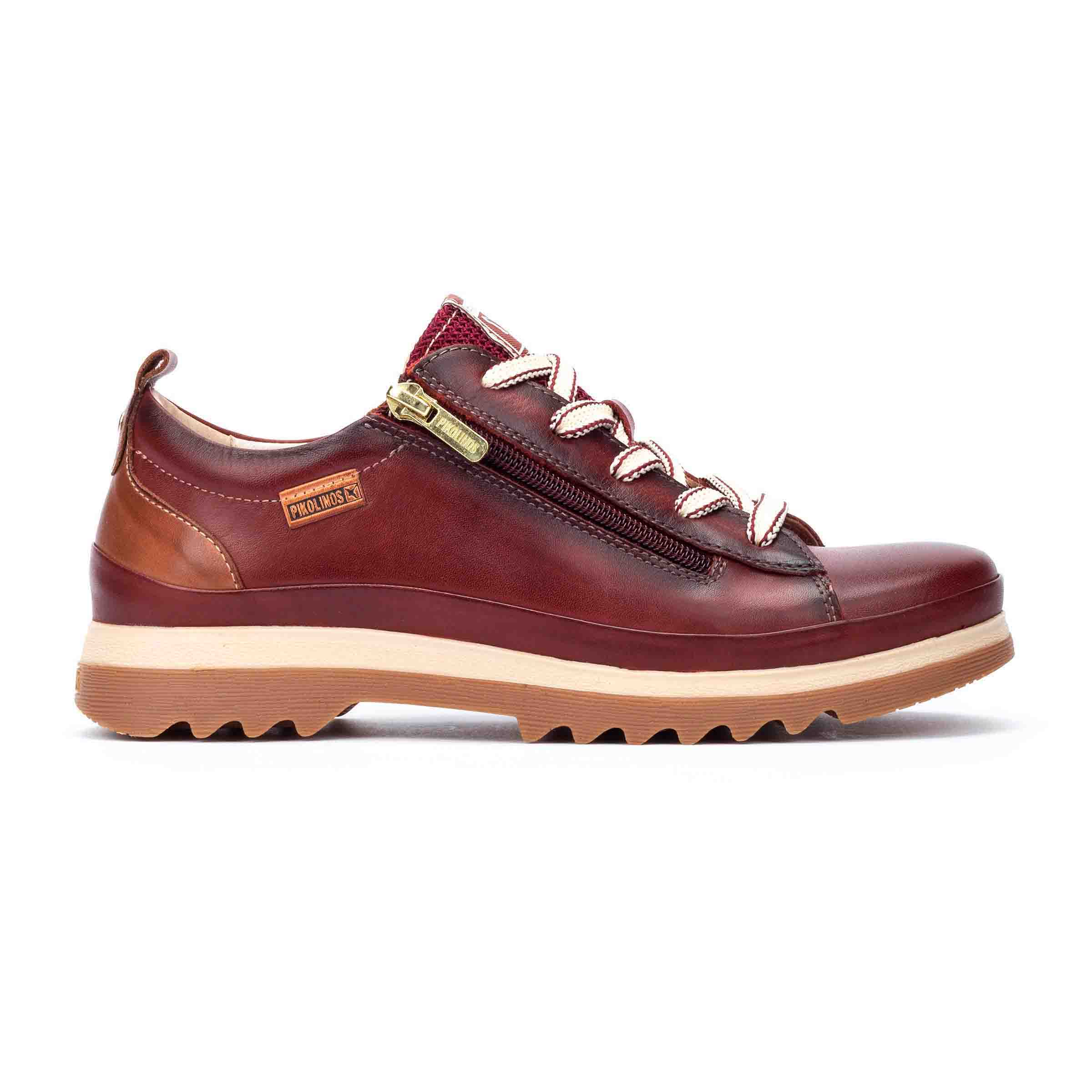 SNEAKERS_arcilla