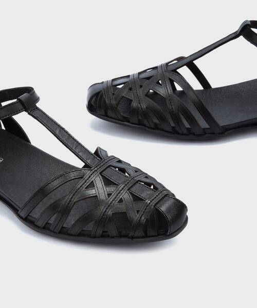 Sandals | BENISSA W6Q-4527 | BLACK | Pikolinos