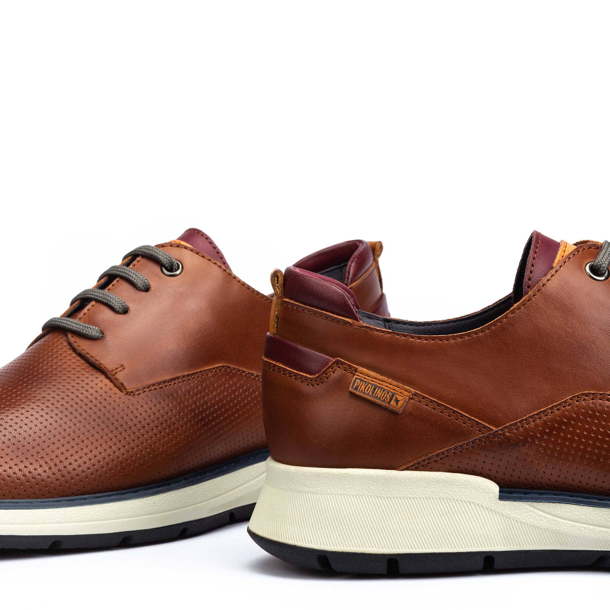 Schn&uuml;rshuche | BUSOT PKM7S-4388, CUERO, large image number 60-PKM7S-4388_202_Pikolinos_BUSOT_CUERO_full.jpg | null