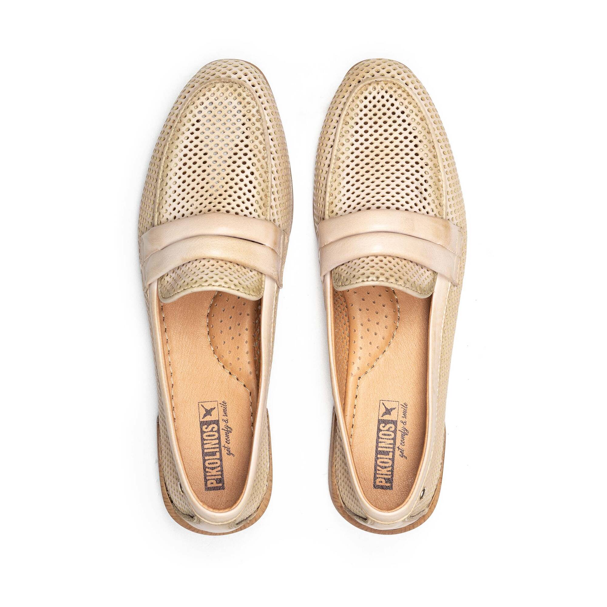Pikolinos brand clearance