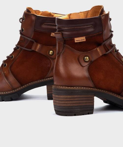 Heeled Booties | SAN SEBASTIA W1T-8979C1 | CUERO | Pikolinos