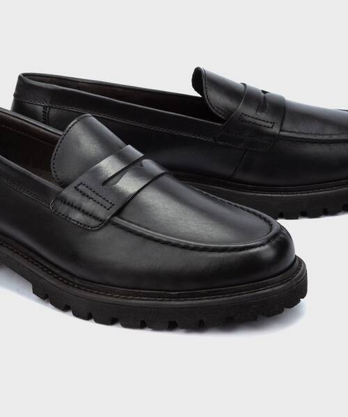 Slip on and Loafers | TOLEDO M9R-3091 | BLACK | Pikolinos