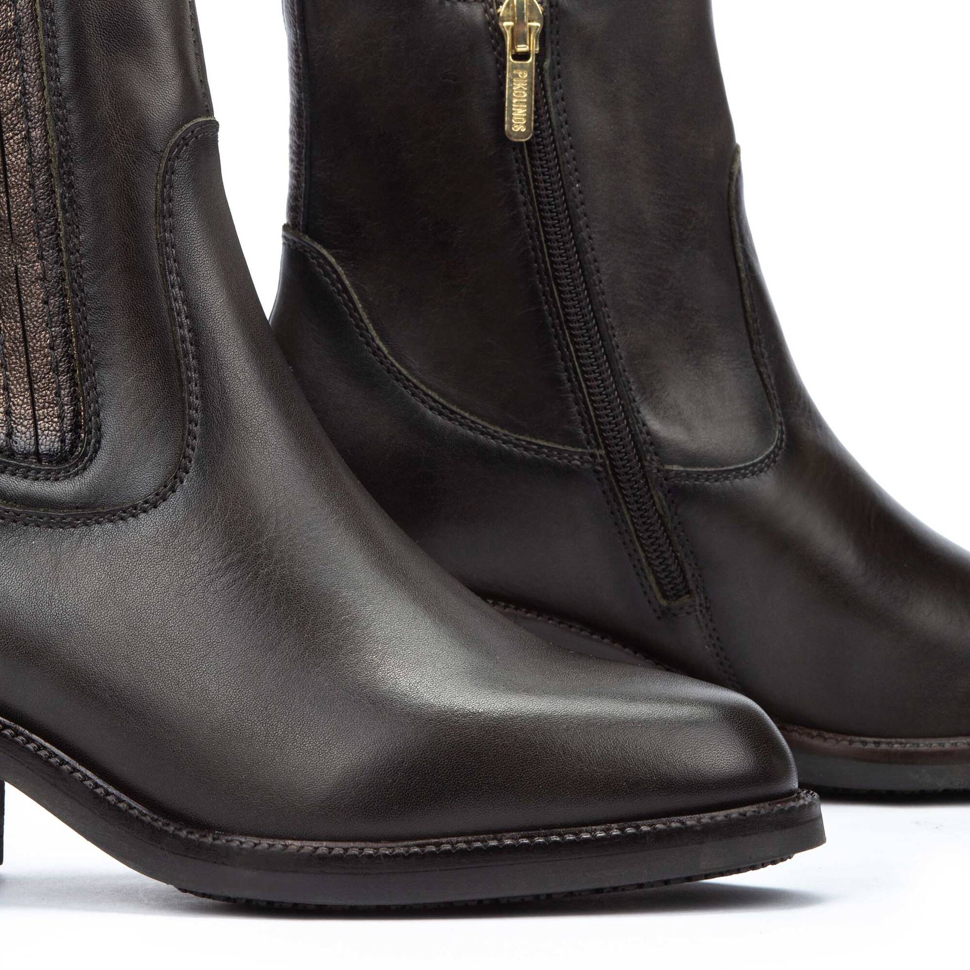 Botines de tac&oacute;n | BACAROT W2D-8909C2, FOREST, large image number 60-W2D-8909C2_411_Pikolinos_BACAROT_FOREST_full.jpg | null