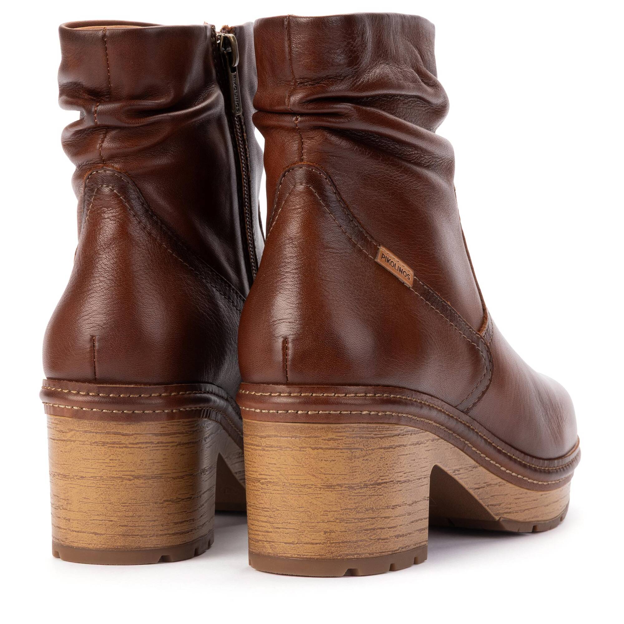 Stiefeletten mit Absatz | SORT W6F-8887, CUERO, large image number 30-W6F-8887_202_Pikolinos_SORT_CUERO_full.jpg | null