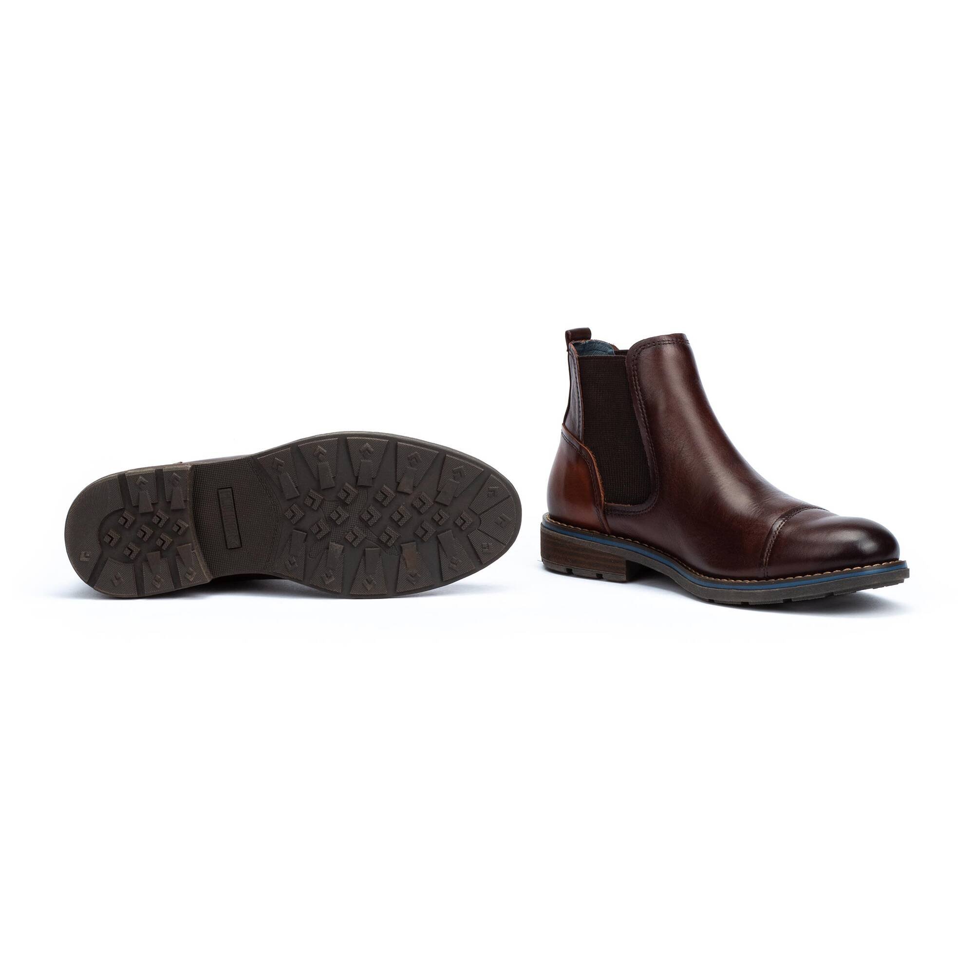 Pikolinos chelsea boot hotsell