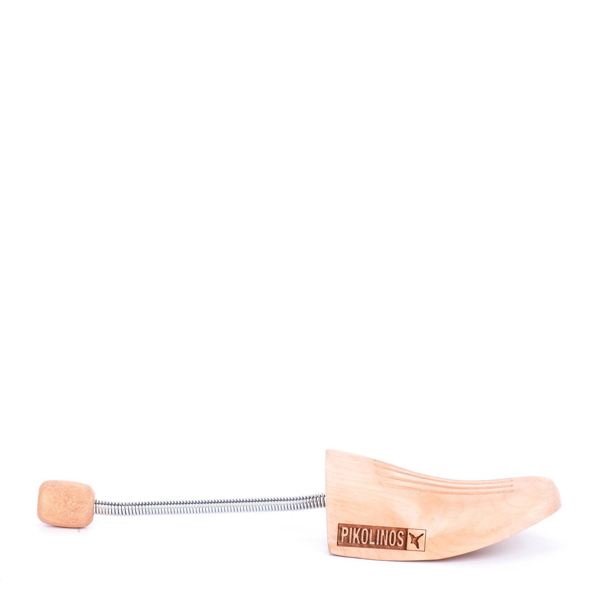 ShoeCare Men | SHOE CARE USC-C01, WOOD, large image number 20-USC-C01_822_Pikolinos_SHOE_CARE_WOOD_full.jpg | null