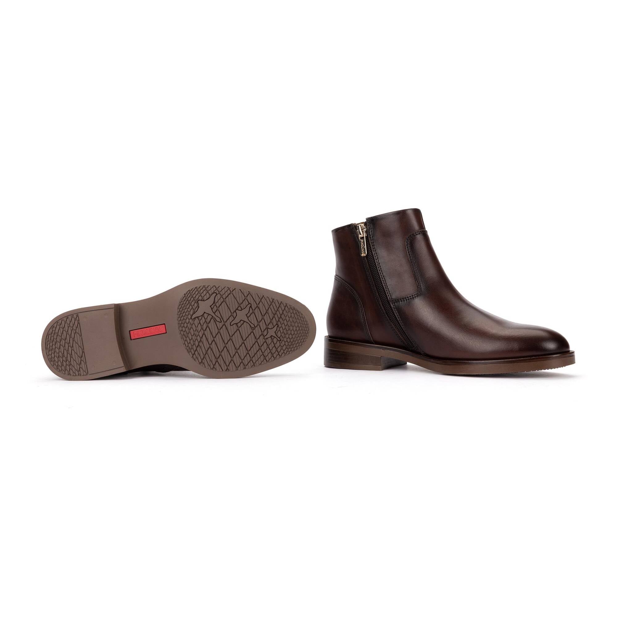 Flat ankle boots | PUERTOLLANO W3C-8911, CAOBA, large image number 70-W3C-8911_130_Pikolinos_PUERTOLLANO_CAOBA_full.jpg | null