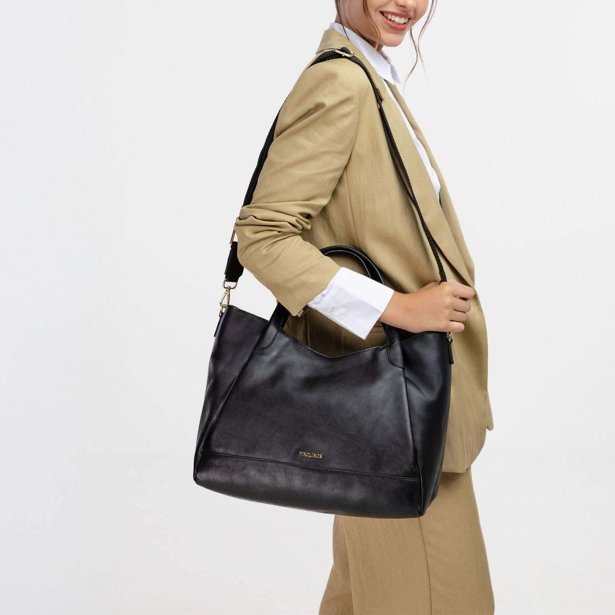 null | ARES WHA-373C1, BLACK, large image number 90-WHA-373C1_000_Pikolinos_ARES_BLACK_full.jpg | null