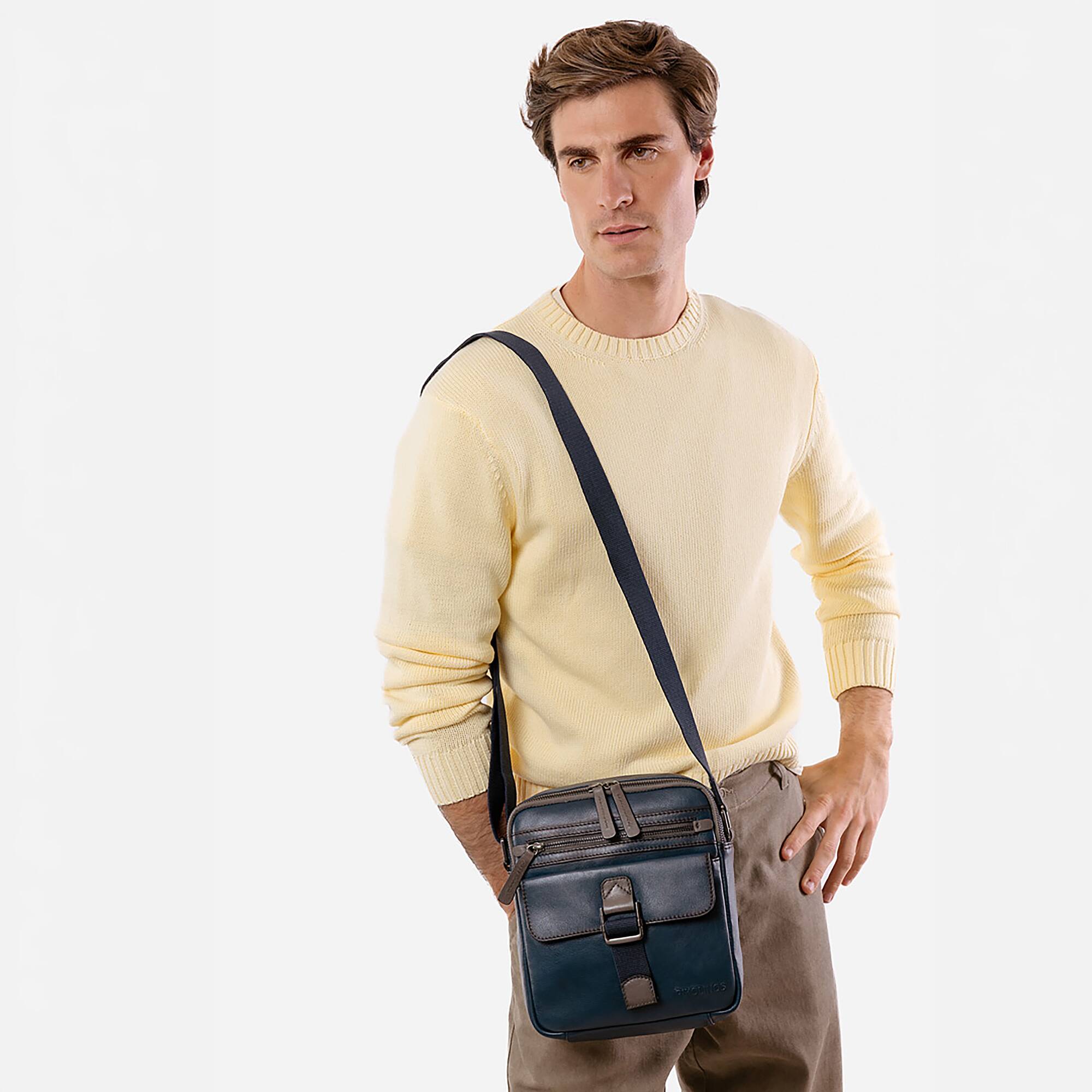 null | PARLA MHA-188C2, BLUE, large image number 90-MHA-188C2_300_Pikolinos_PARLA_BLUE_full.jpg | null