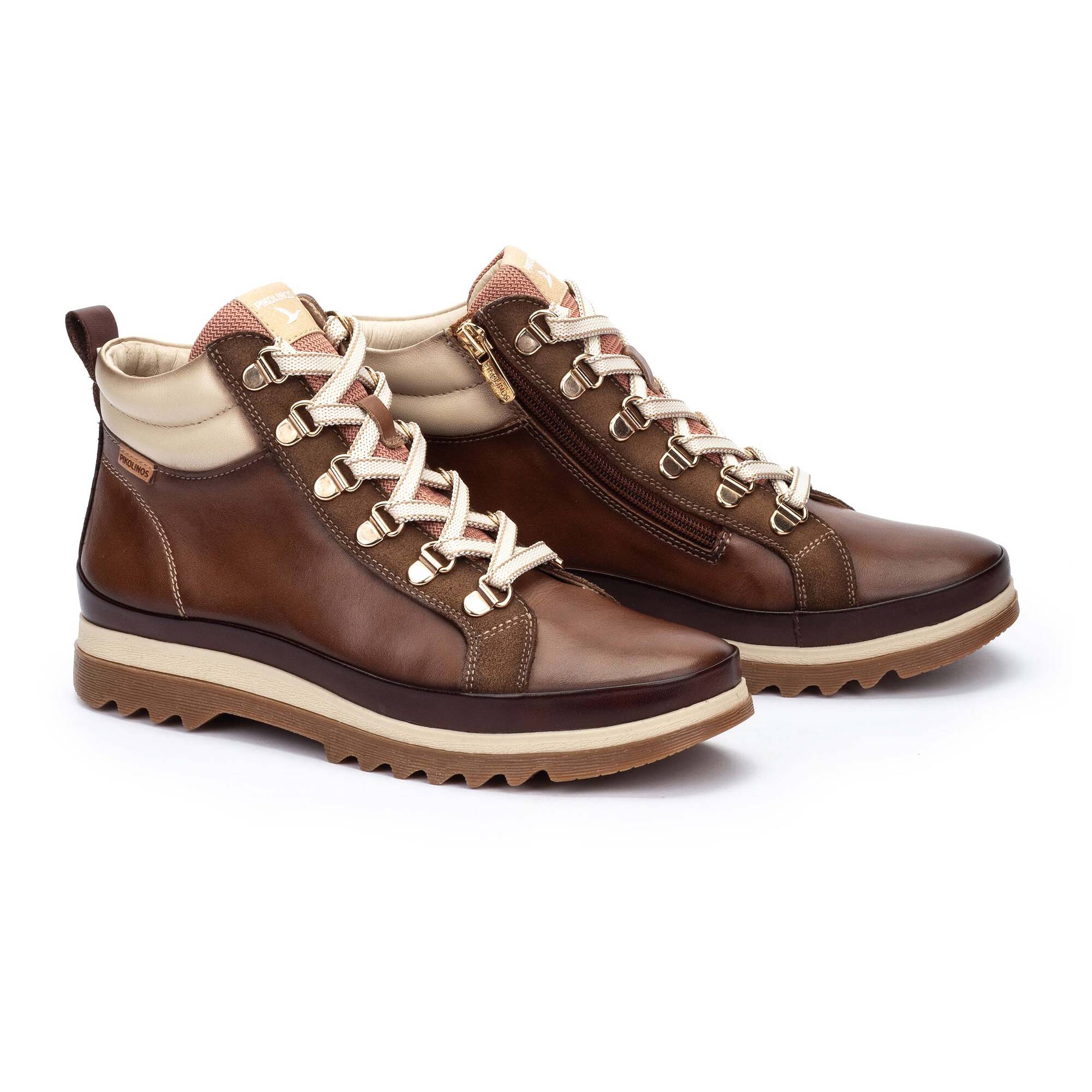 Lace-up sporty shoe with zip for women. VIGO W3W-8564 | PIKOLINOS