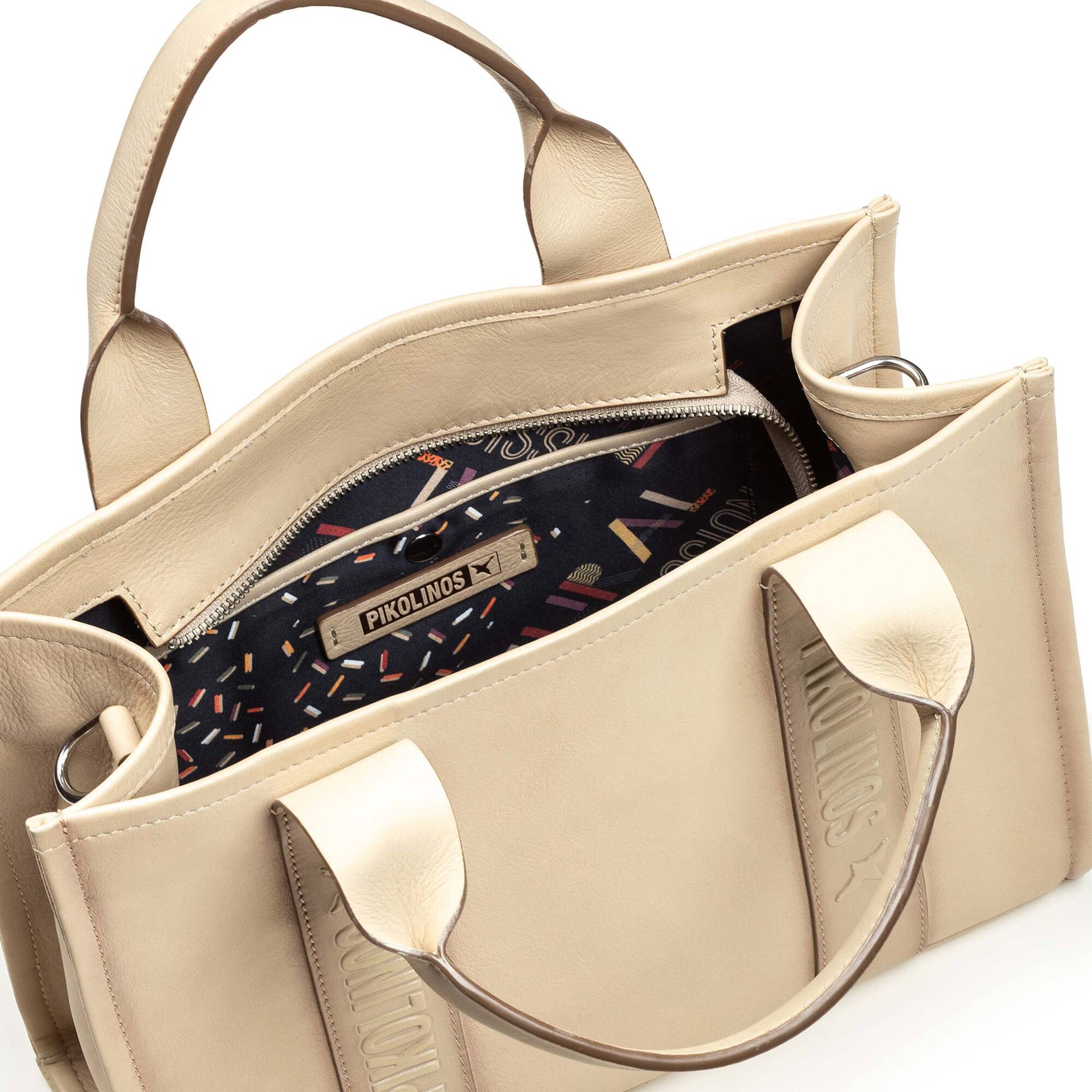 null | ALCUDIA WHA-354, MARFIL, large image number 100-WHA-354_807_Pikolinos_ALCUDIA_MARFIL_full.jpg | null