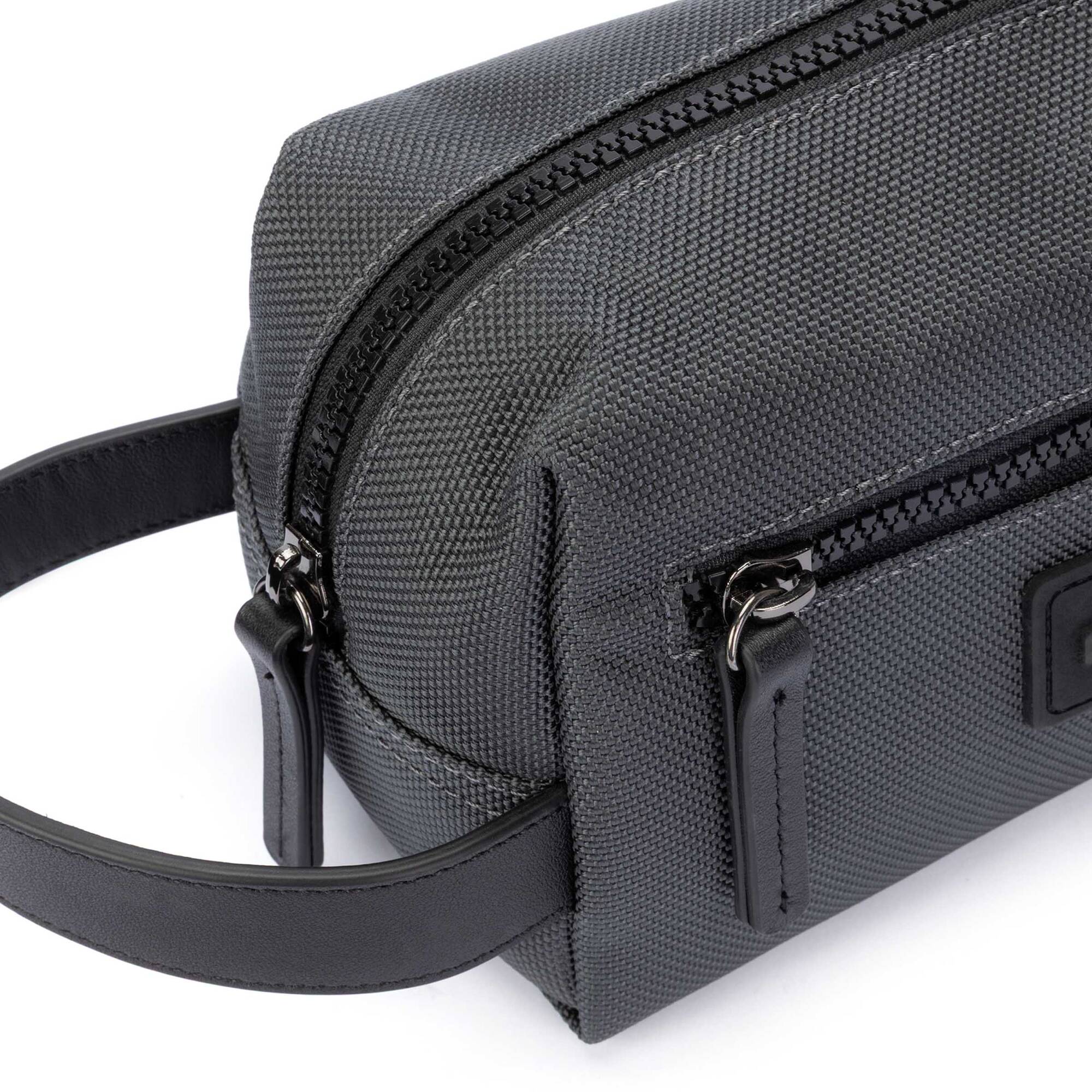 null | OLITE MAC-TB02, GREY, large image number 60-MAC-TB02_050_Pikolinos_OLITE_GREY_full.jpg | null