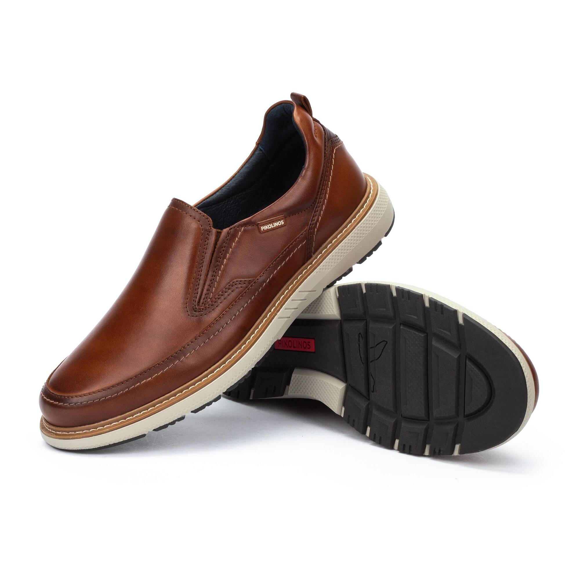 Mocasines | BILBAO M8D-3054C1, CUERO, large image number 70-M8D-3054C1_202_Pikolinos_BILBAO_CUERO_full.jpg | null