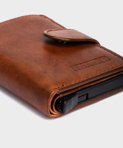 Wallets | Wallets MAC-W140 | CUERO | Pikolinos