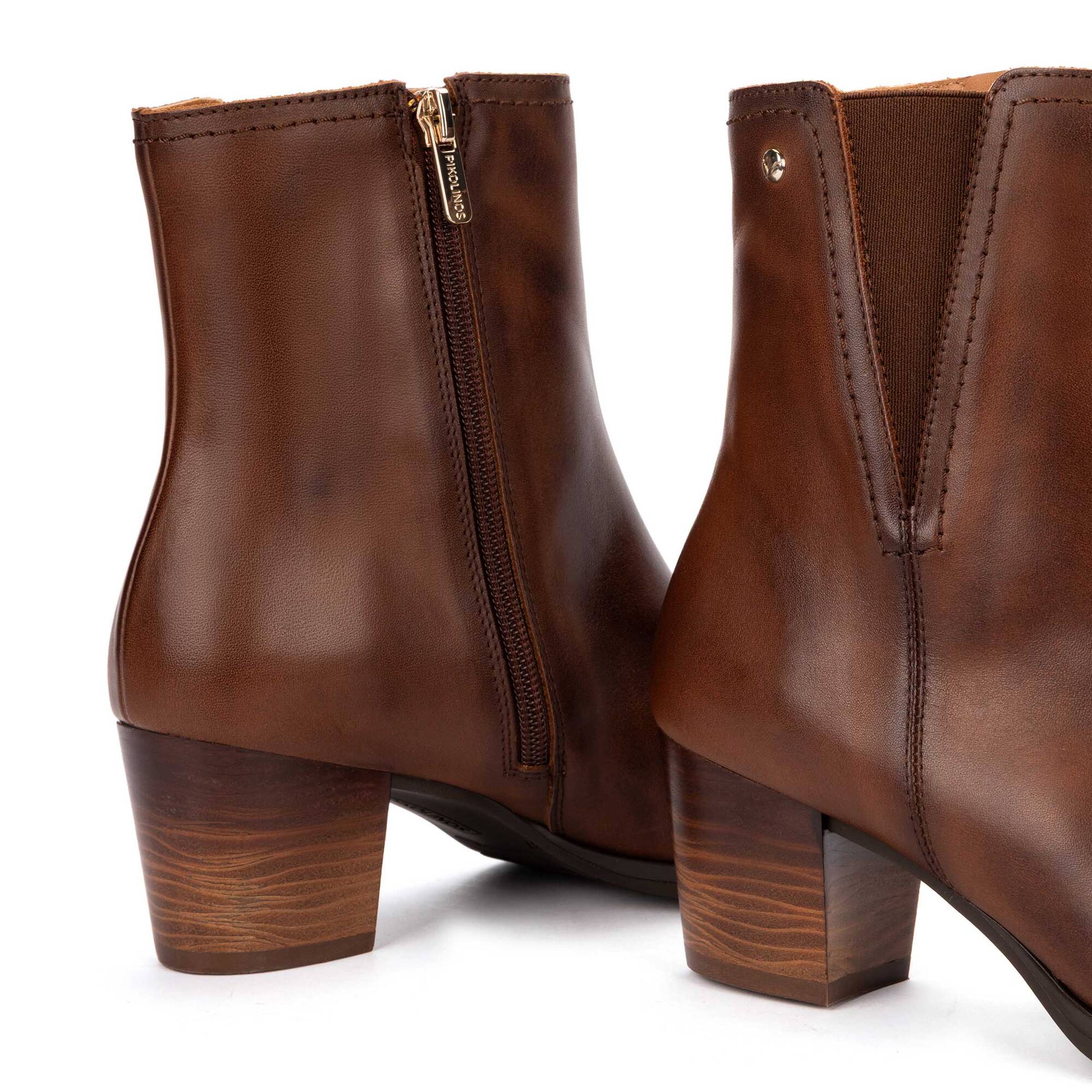 Heeled ankle boots | ZAMORA W0E-8628, CUERO, large image number 60-W0E-8628_202_Pikolinos_ZAMORA_CUERO_full.jpg | null