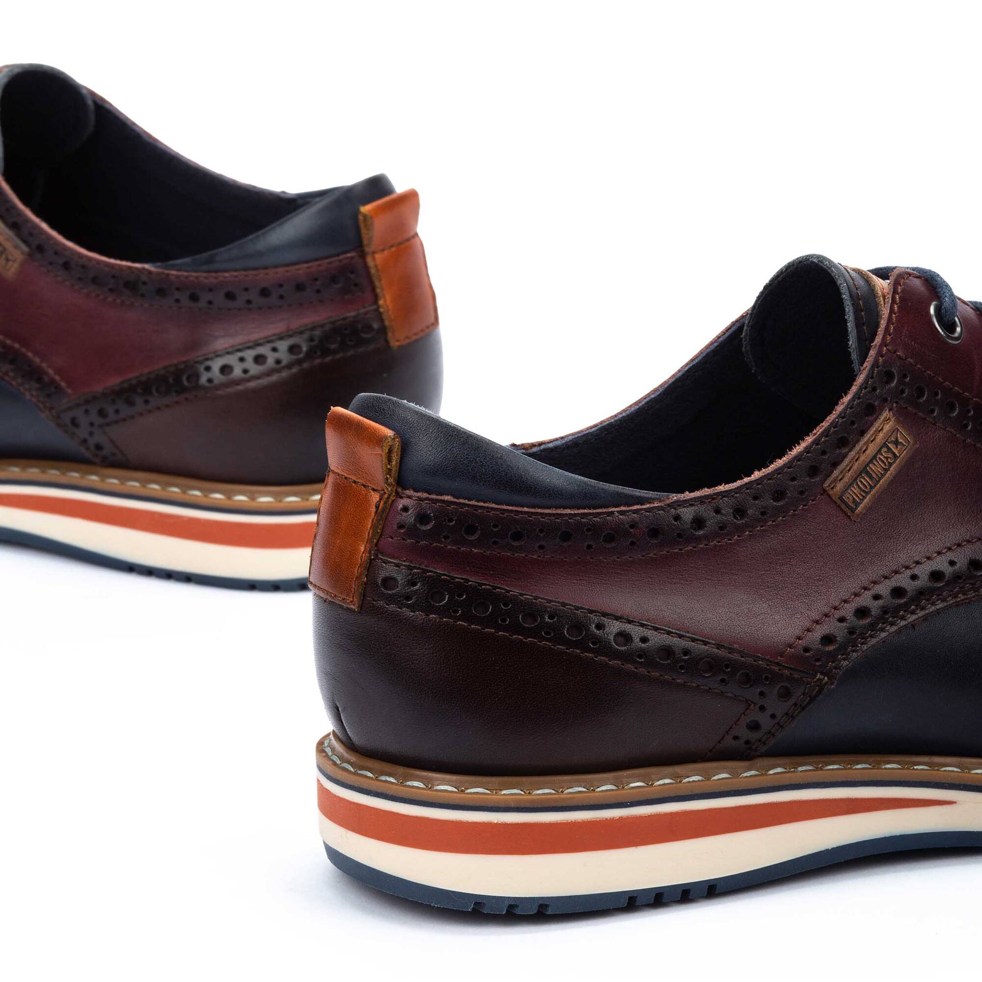 Pikolinos walking shoes sale