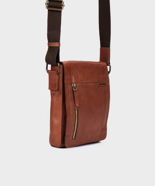 Men's shoulder bags | CAIMARI MHA-166 | COGNAC | Pikolinos