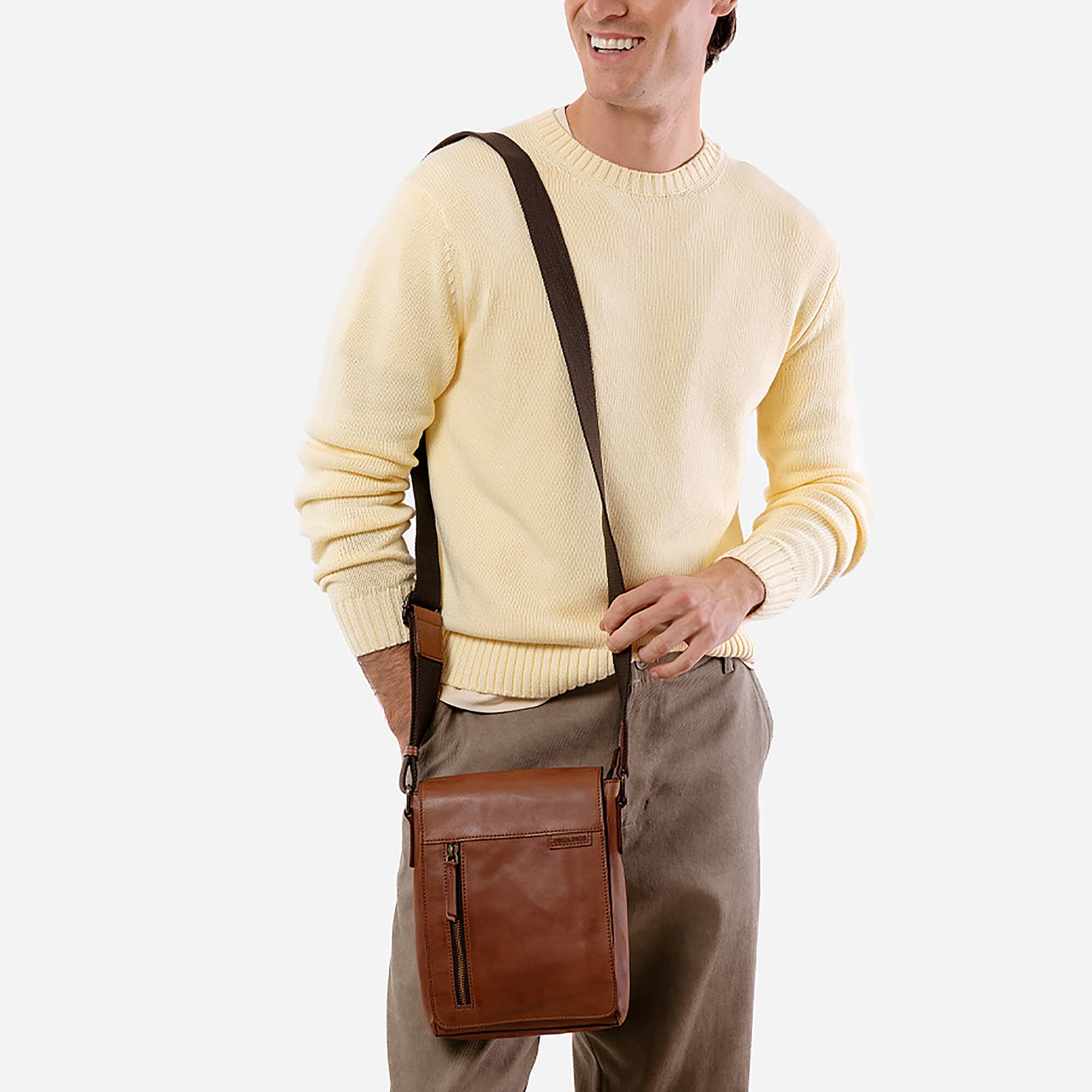 null | CAIMARI MHA-166, COGNAC, large image number 90-MHA-166_201_Pikolinos_CAIMARI_COGNAC_full.jpg | null