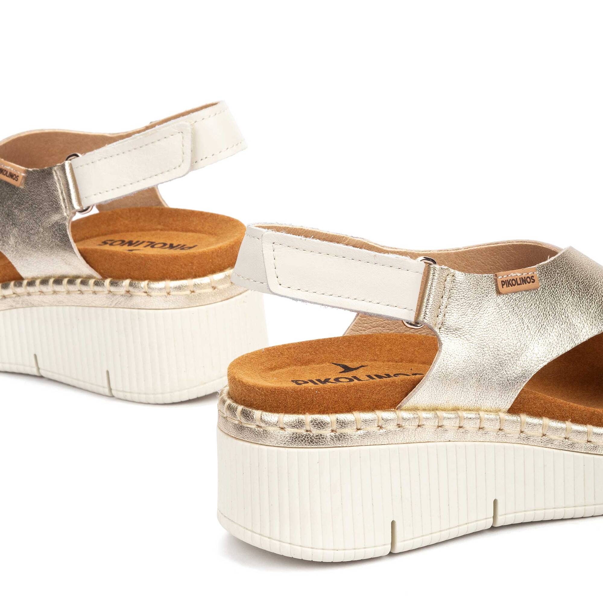 Compens&eacute;es et plateformes | GOMERA W0K-0606CLC1, CARRARA, large image number 60-W0K-0606CLC1_799_Pikolinos_GOMERA_CARRARA_full.jpg | null