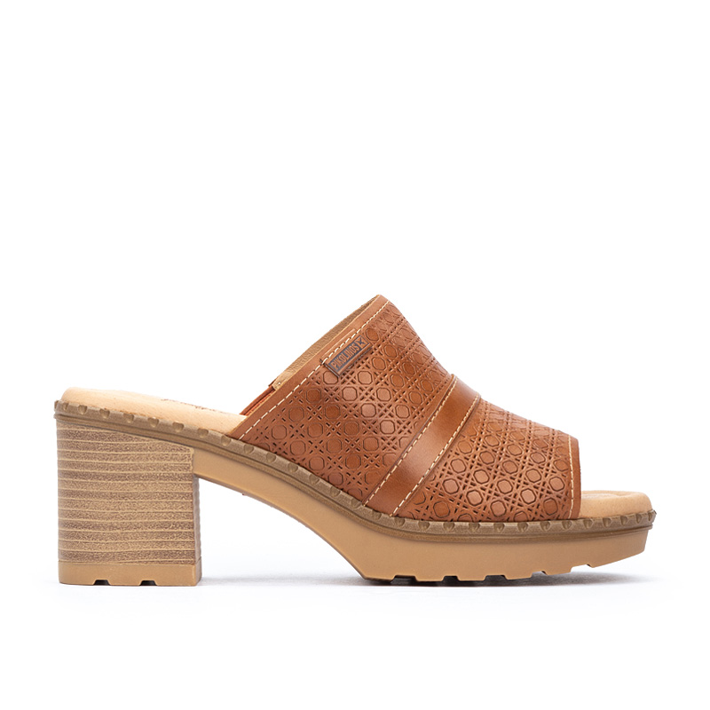 Pikolinos Sandalias tacón de piel CANARIAS W8W