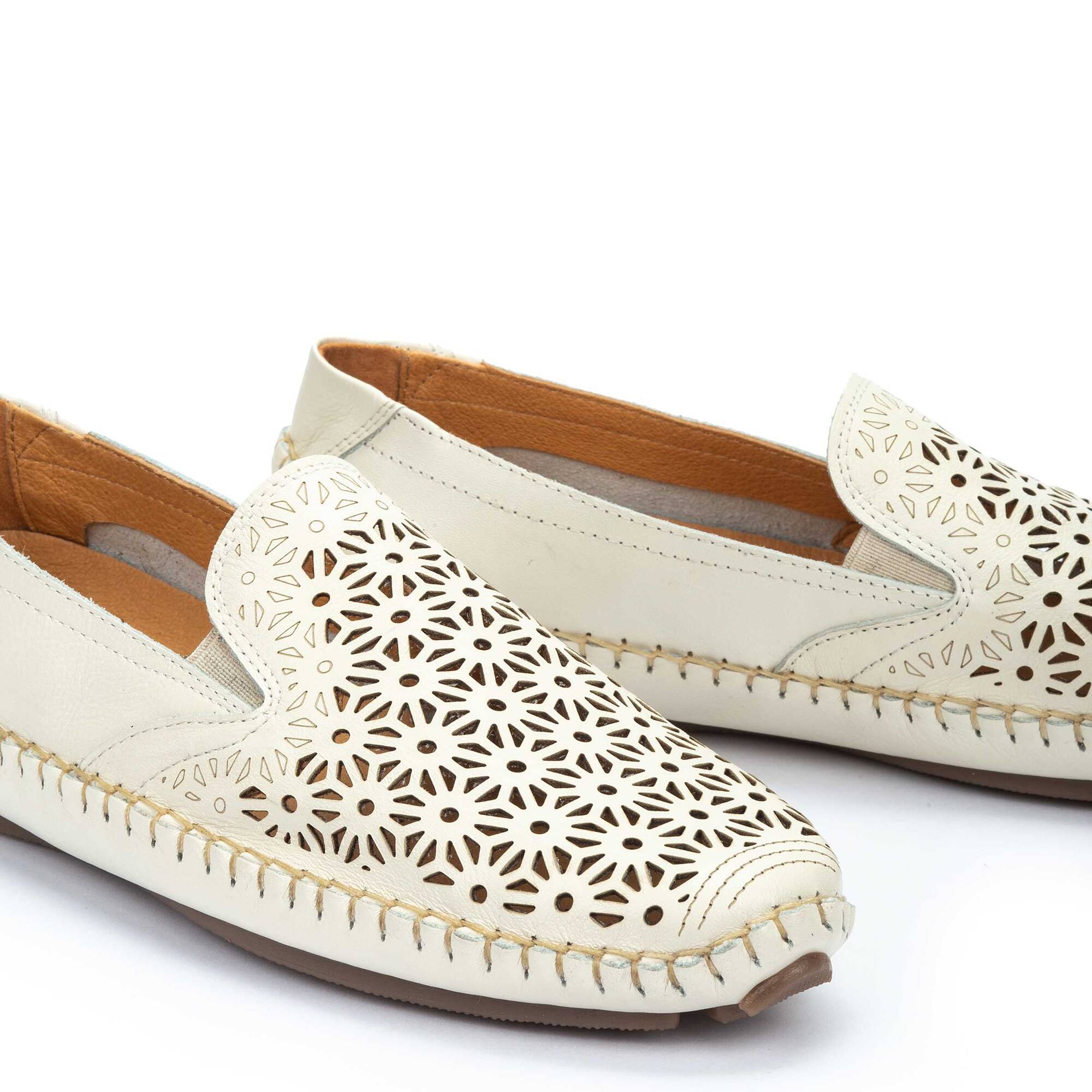 martin Martin DC-X2E Brazilian 12-String Acoustic-Electric Guitar