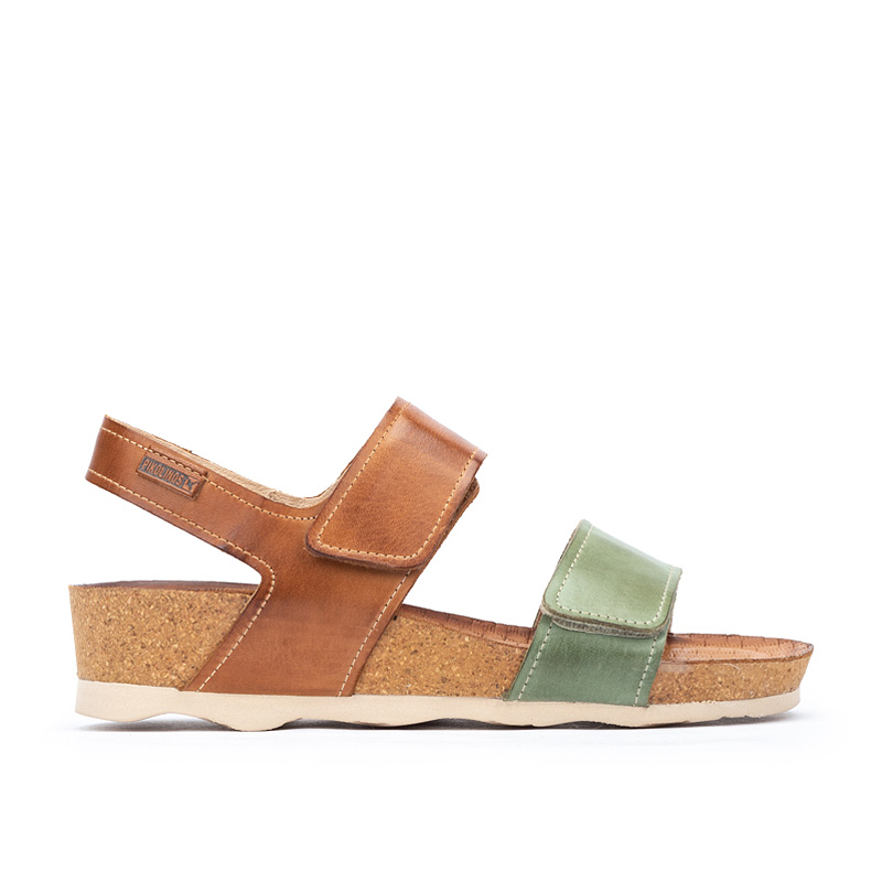 Pikolinos Sandalias cuña de piel MAHON W9E