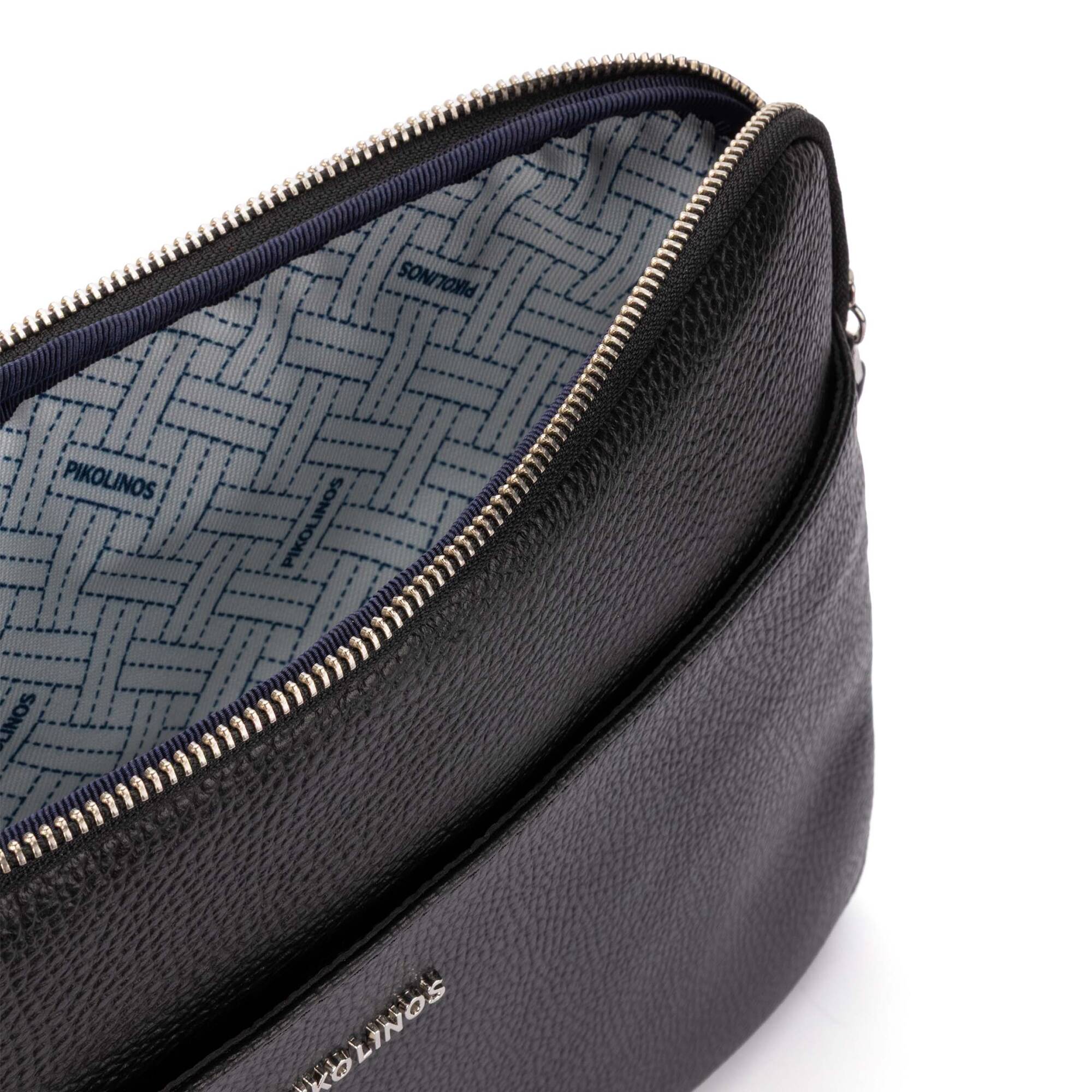 null | COMPLEMENTOS WAC-IP01EF, BLACK, large image number 100-WAC-IP01EF_000_Pikolinos_COMPLEMENTOS_BLACK_full.jpg | null