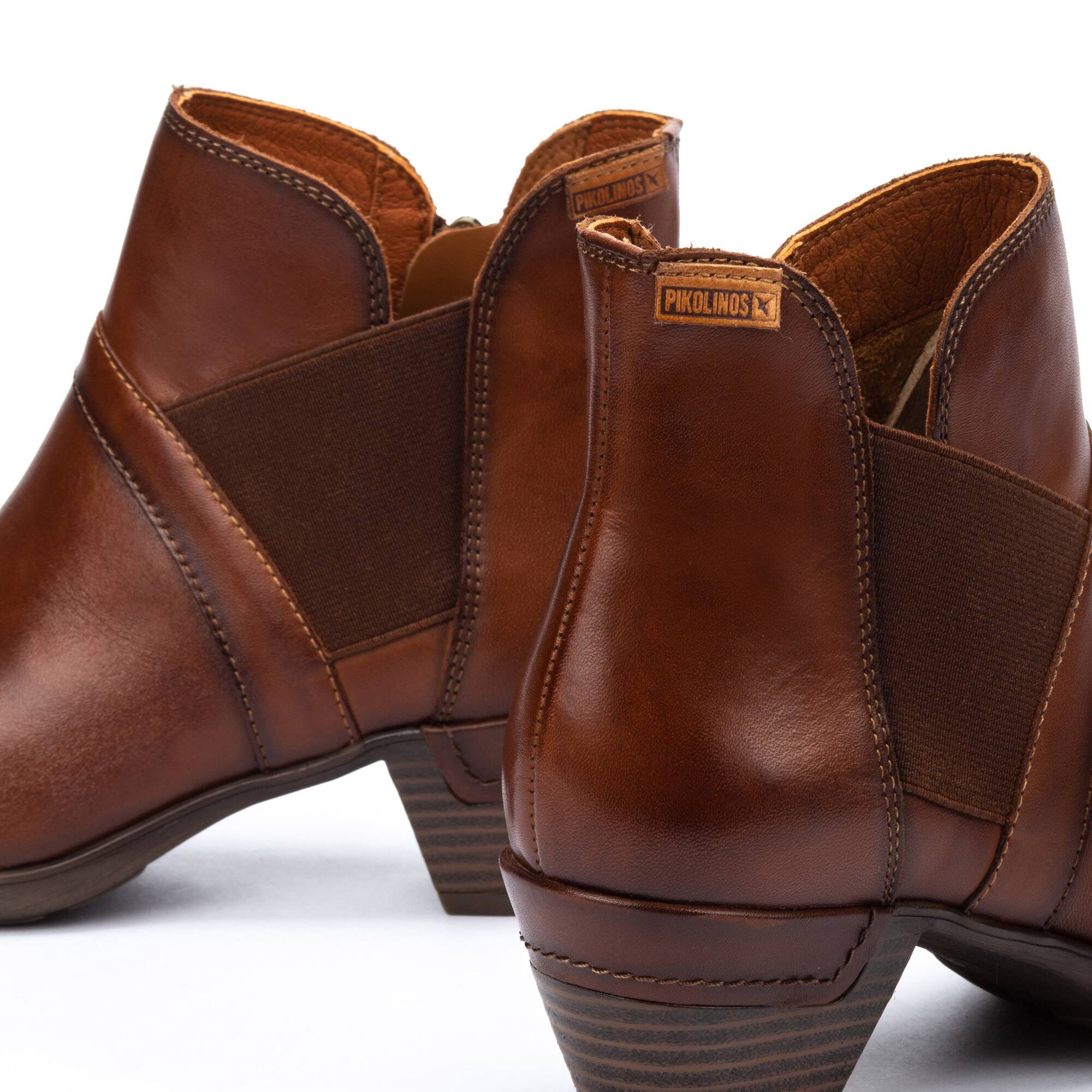 Pikolinos rotterdam ankle boots deals