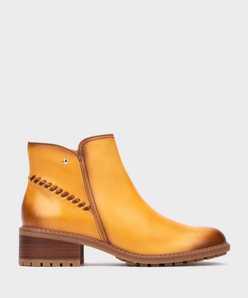 Heeled ankle boots | MEDINA W0D-8871 | VAINILLA | Pikolinos