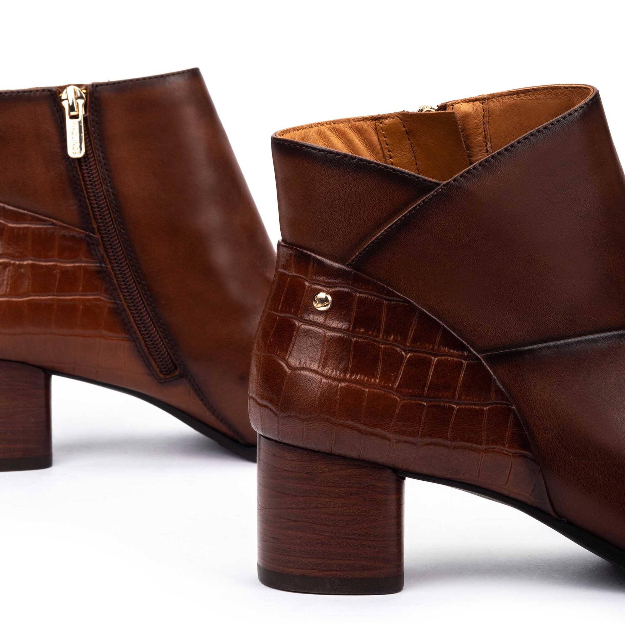 Heeled ankle boots | CALAFAT W1Z-8575C1, CUERO, large image number 60-W1Z-8575C1_202_Pikolinos_CALAFAT_CUERO_full.jpg | null