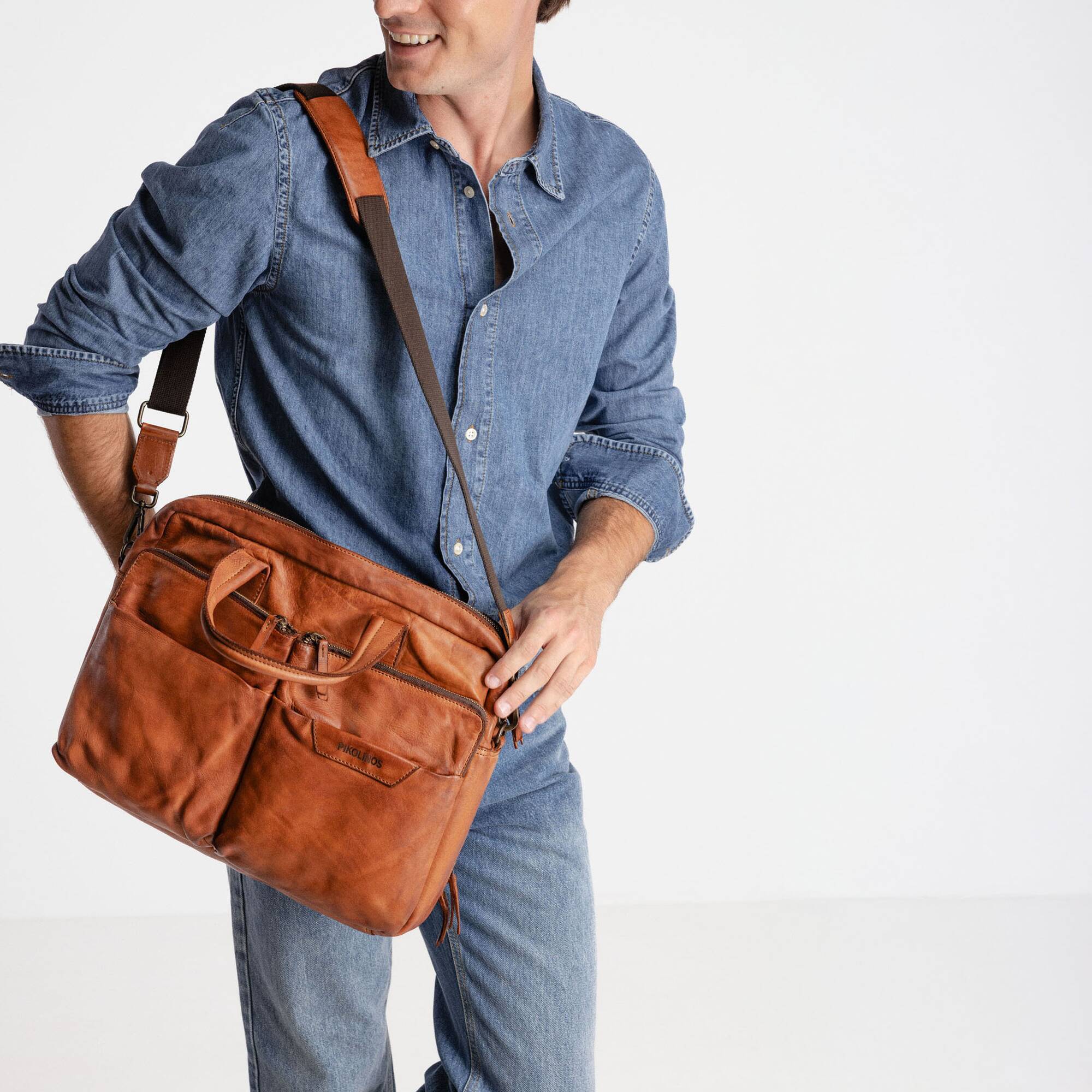 null | CERVO MHA-873, COGNAC, large image number 90-MHA-873_201_Pikolinos_CERVO_COGNAC_full.jpg | null