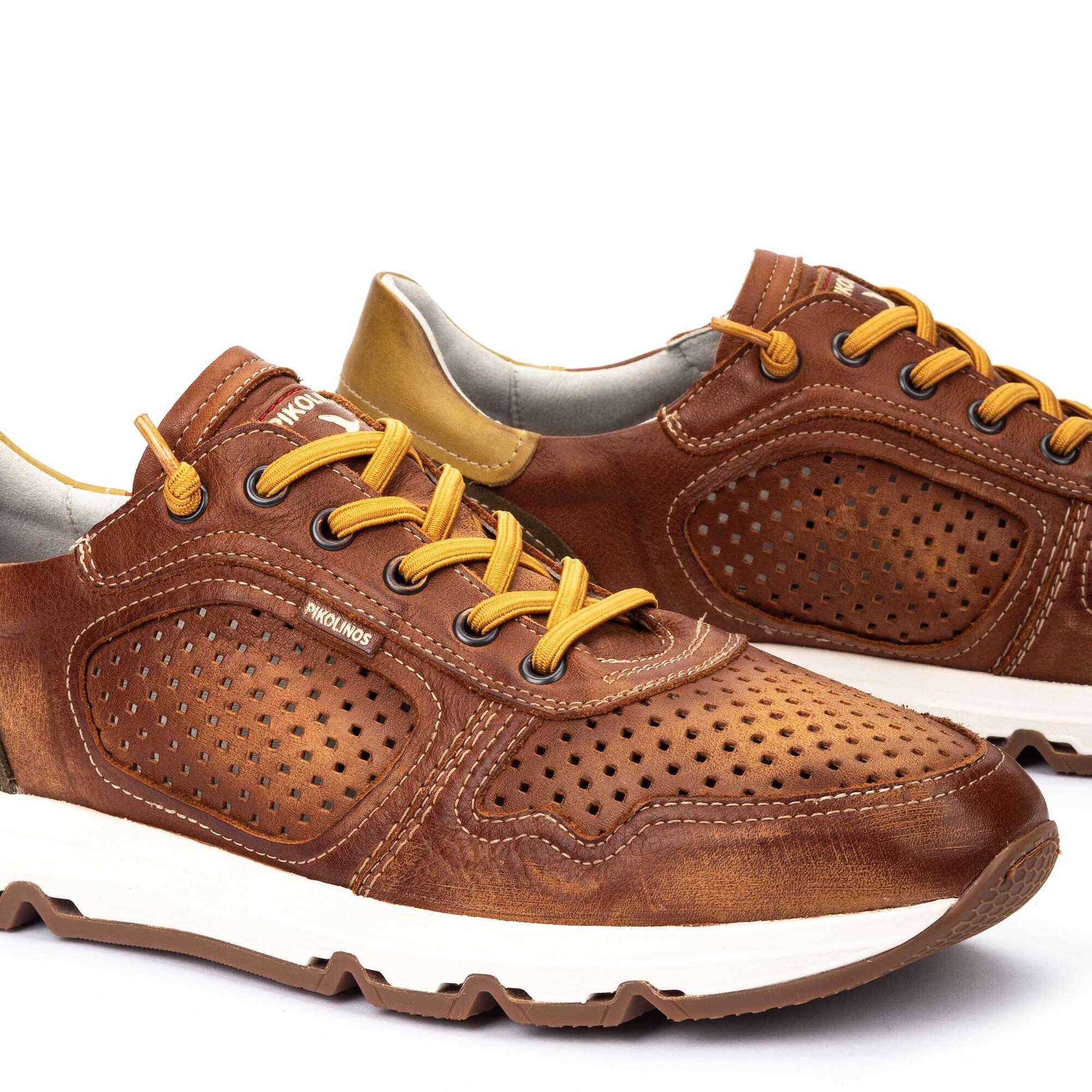 Sneakers | MOLINOS M8B-6384C2, CUERO, large image number 60-M8B-6384C2_202_Pikolinos_MOLINOS_CUERO_full.jpg | null