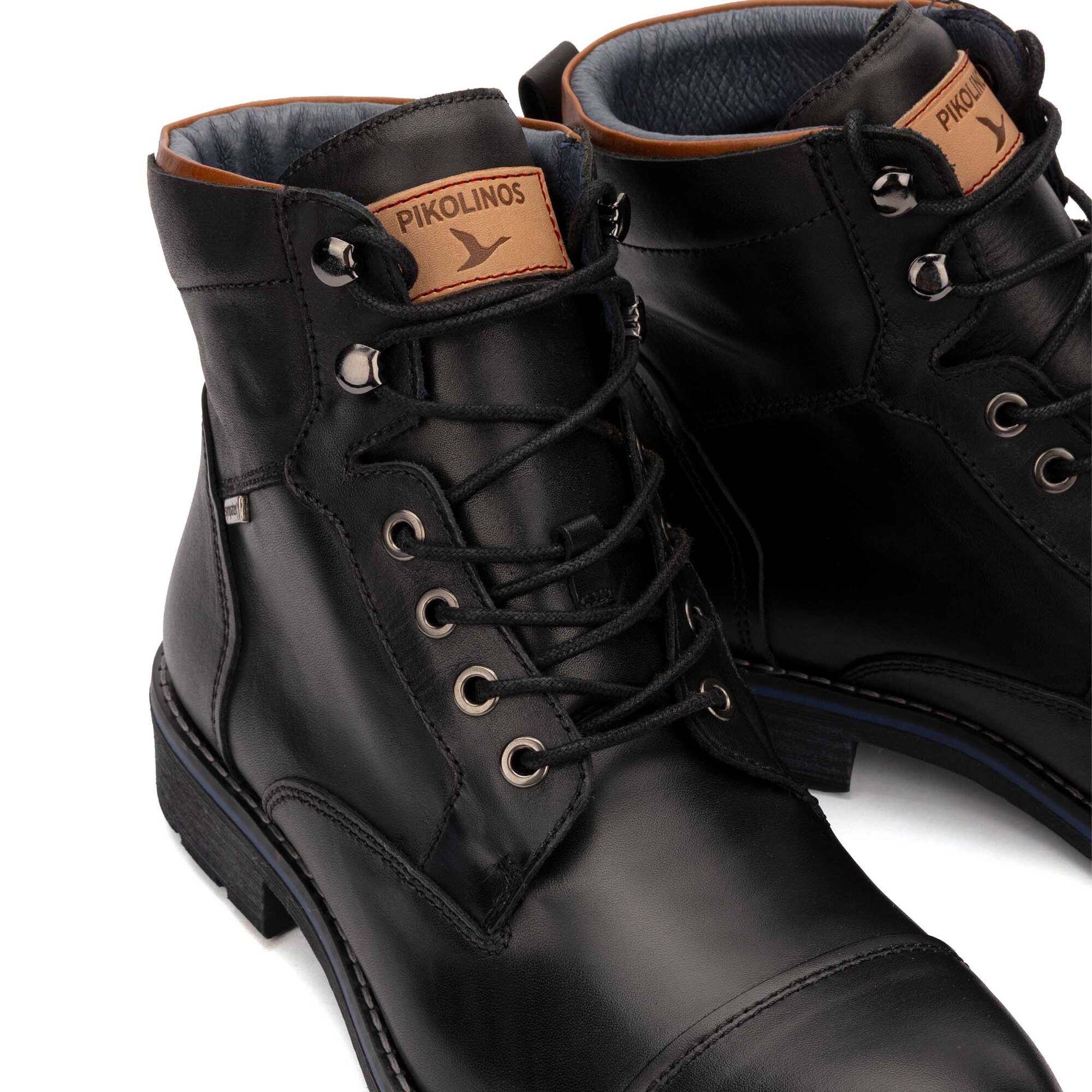 Bottes et bottines | YORK M2M-SY8170, BLACK, large image number 60-M2M-SY8170_000_Pikolinos_YORK_BLACK_full.jpg | null