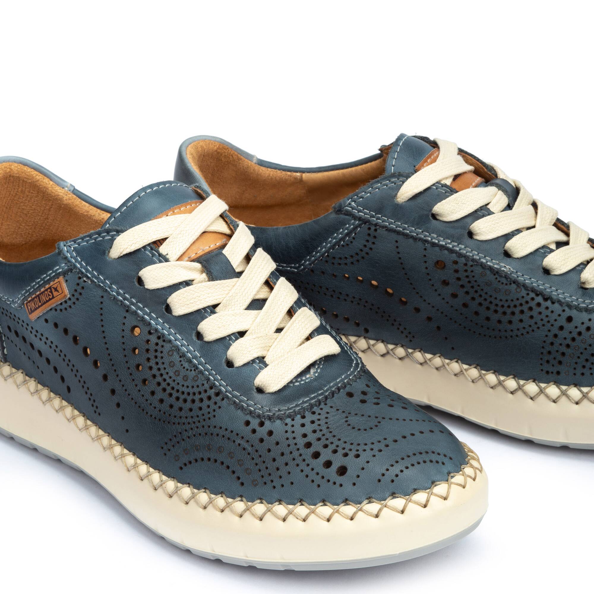 Zapato de mujer en piel rebajados MESINA W6B 6996 OUTLET PIKOLINOS