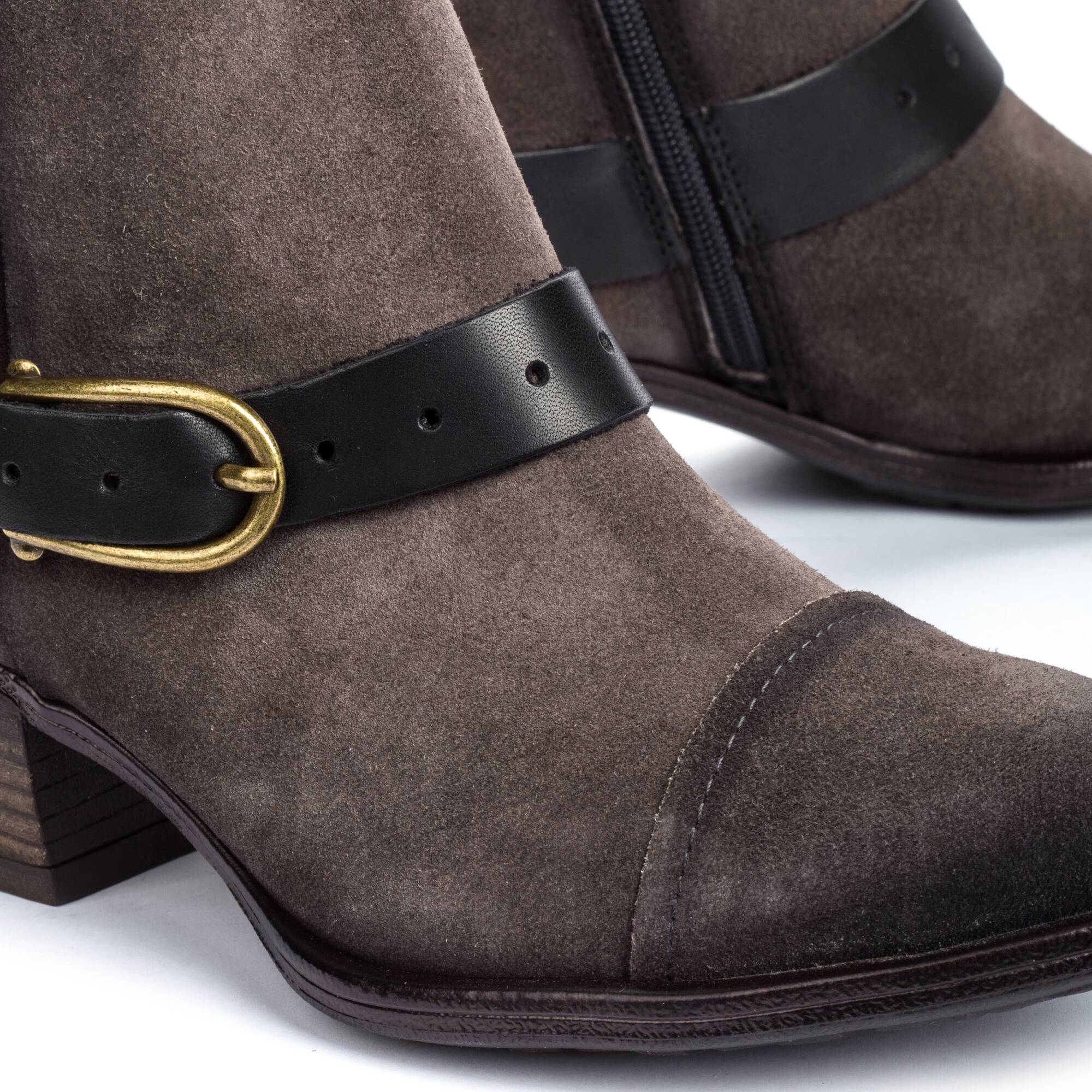 Women s Leather Shoes BAQUEIRA W9M 8733SO OUTLET Pikolinos