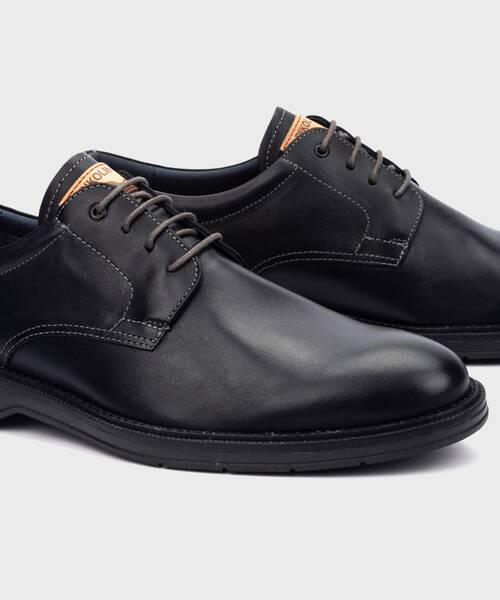 Casual shoes | CARLET M6W-4311 | BLACK | Pikolinos