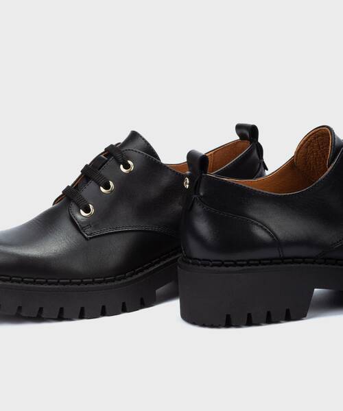 Zapatos planos | AVILES PKW6P-4632 | BLACK | Pikolinos