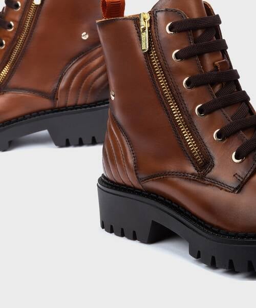 Botines planos | AVILES W6P-8560 | CUERO | Pikolinos