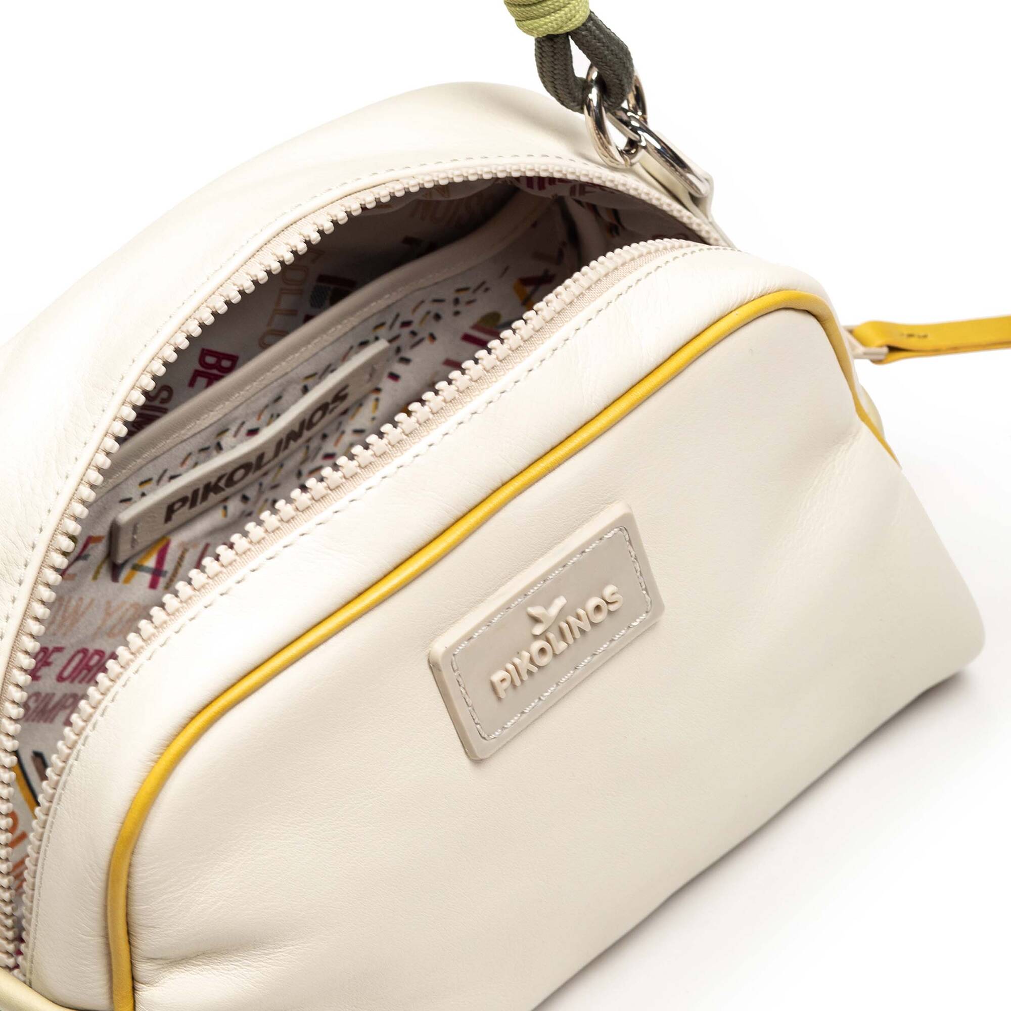 null | CABRERA WHA-1144, NATA-APPLE, large image number 100-WHA-1144_959_Pikolinos_CABRERA_NATA-APPLE_full.jpg | null