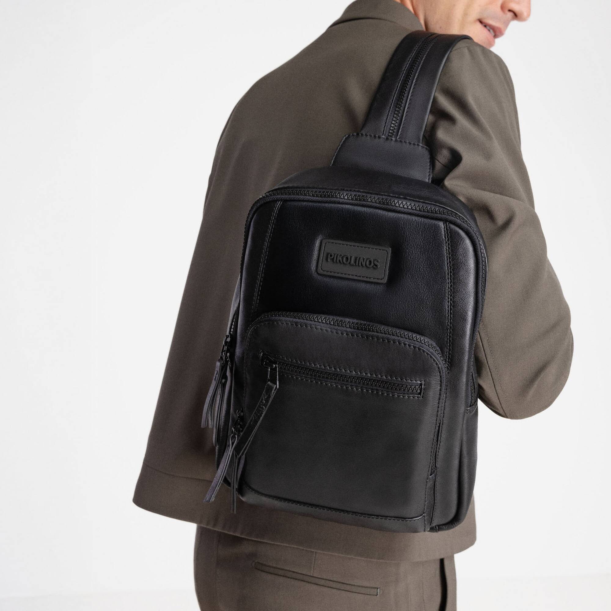 null | VALLS MHA-795, BLACK, large image number 90-MHA-795_000_Pikolinos_VALLS_BLACK_full.jpg | null