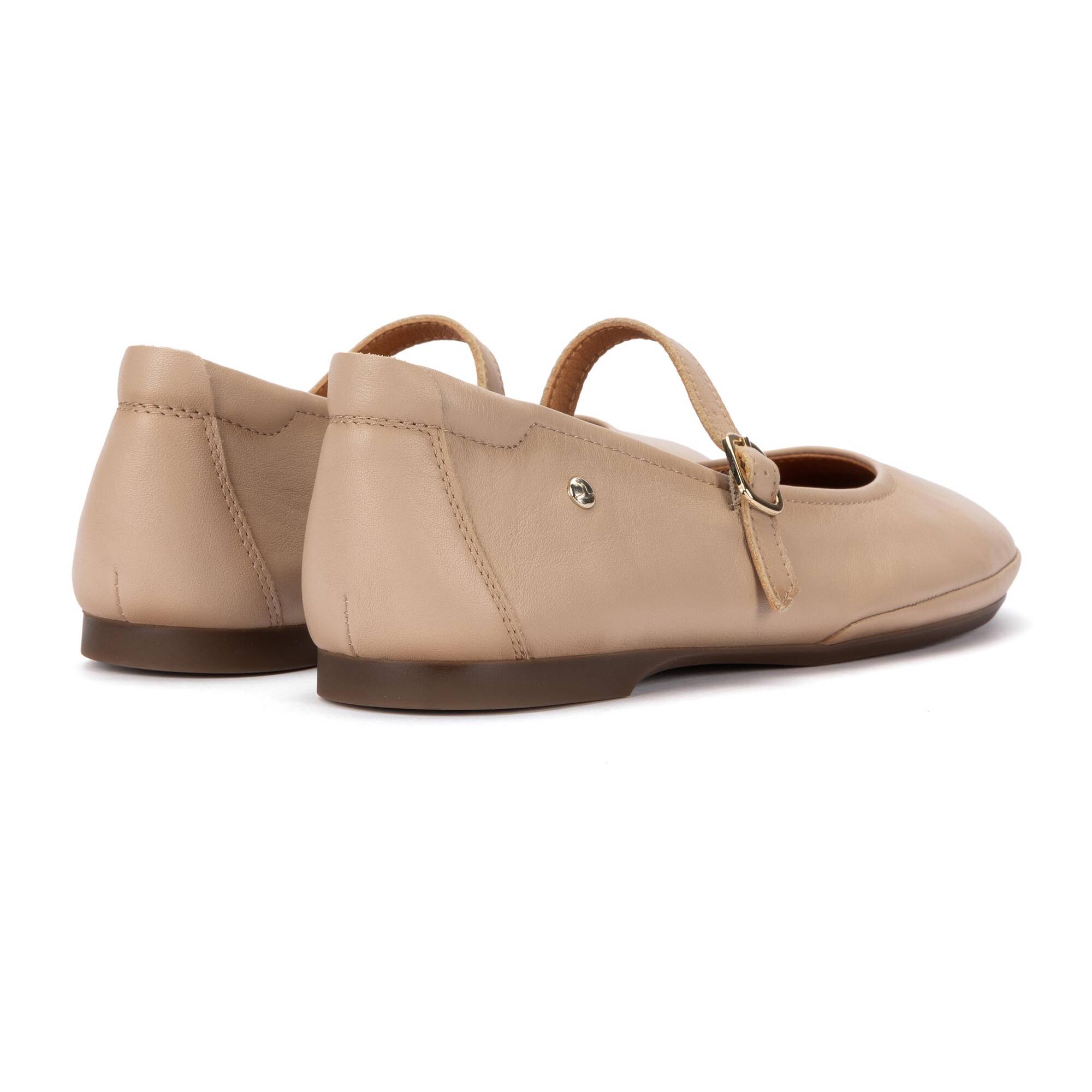 Ballerines | CARMONA W2S-2631CO, STONE, large image number 30-W2S-2631CO_090_Pikolinos_CARMONA_STONE_full.jpg | null