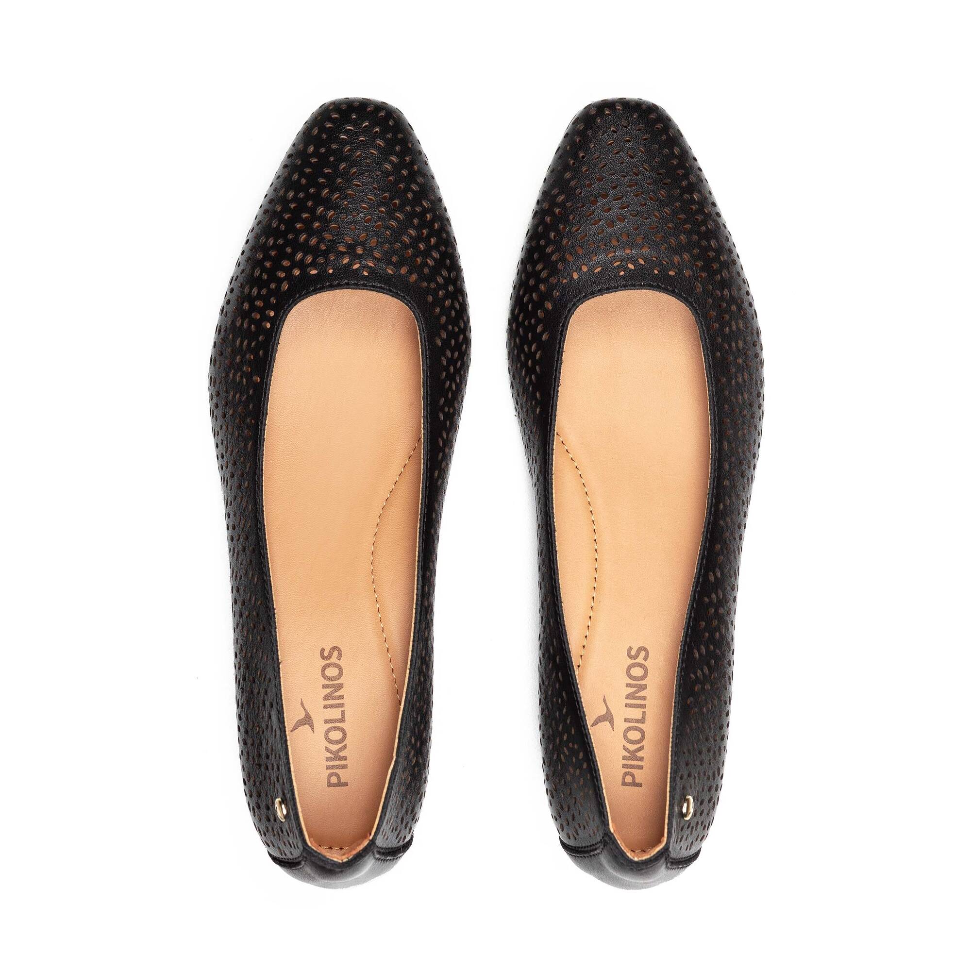 Heels | MANISES W2X-5657, BLACK, large image number 100-W2X-5657_000_Pikolinos_MANISES_BLACK_full.jpg | null