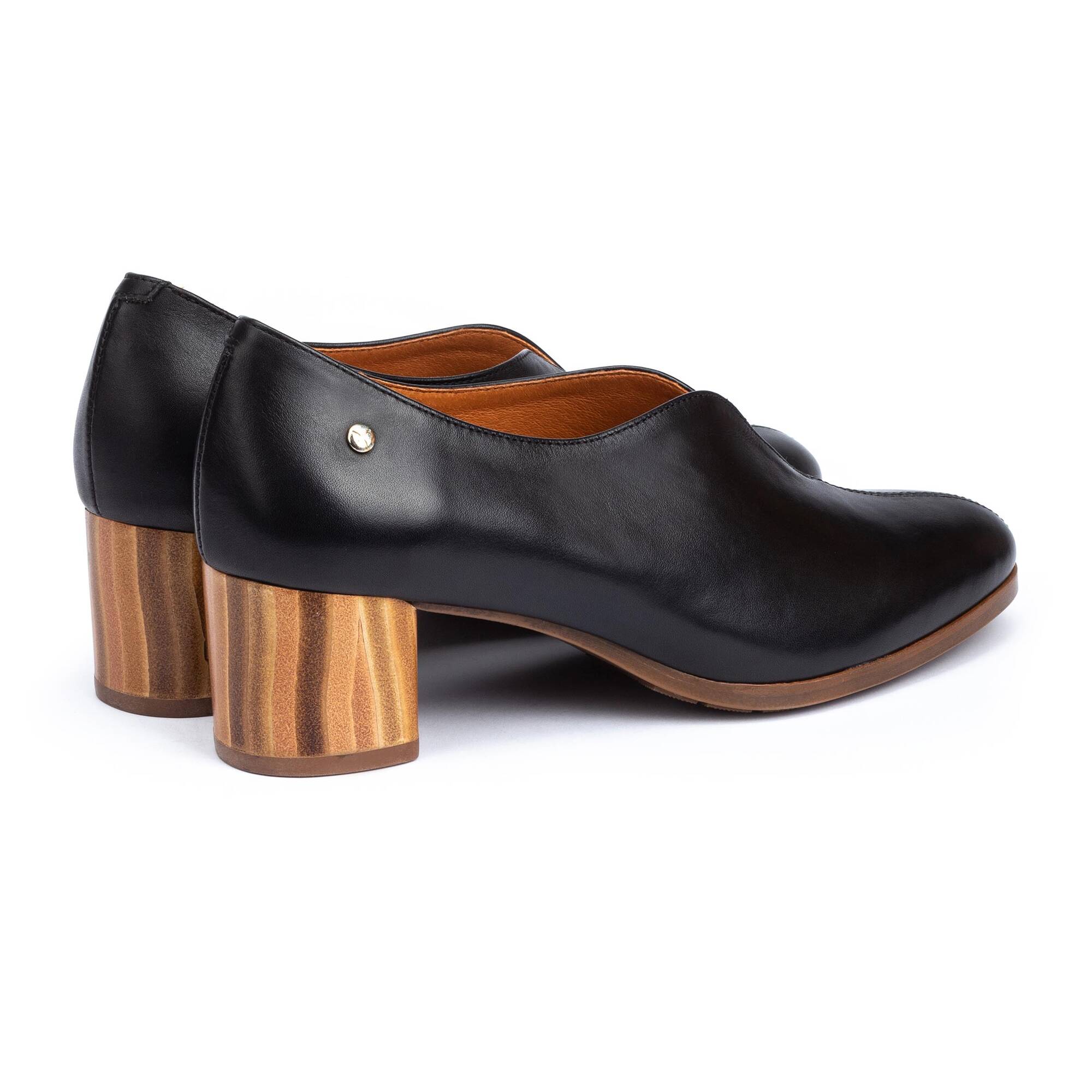 Absatzschuhe | CALAFAT W1Z-5521, BLACK, large image number 30-W1Z-5521_000_Pikolinos_CALAFAT_BLACK_full.jpg | null