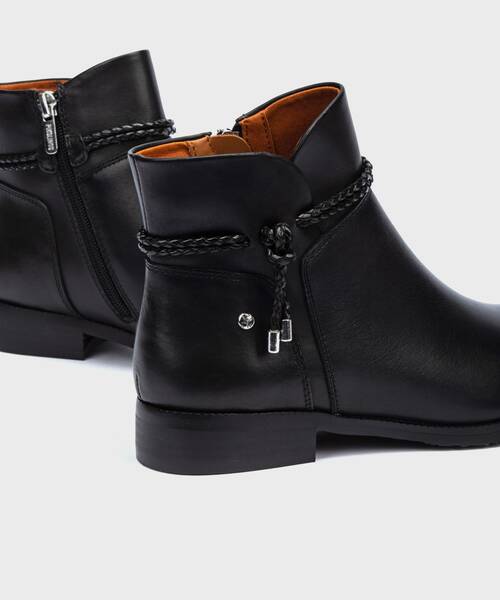 Ankle boots | ROYAL W4D-8908 | BLACK | Pikolinos