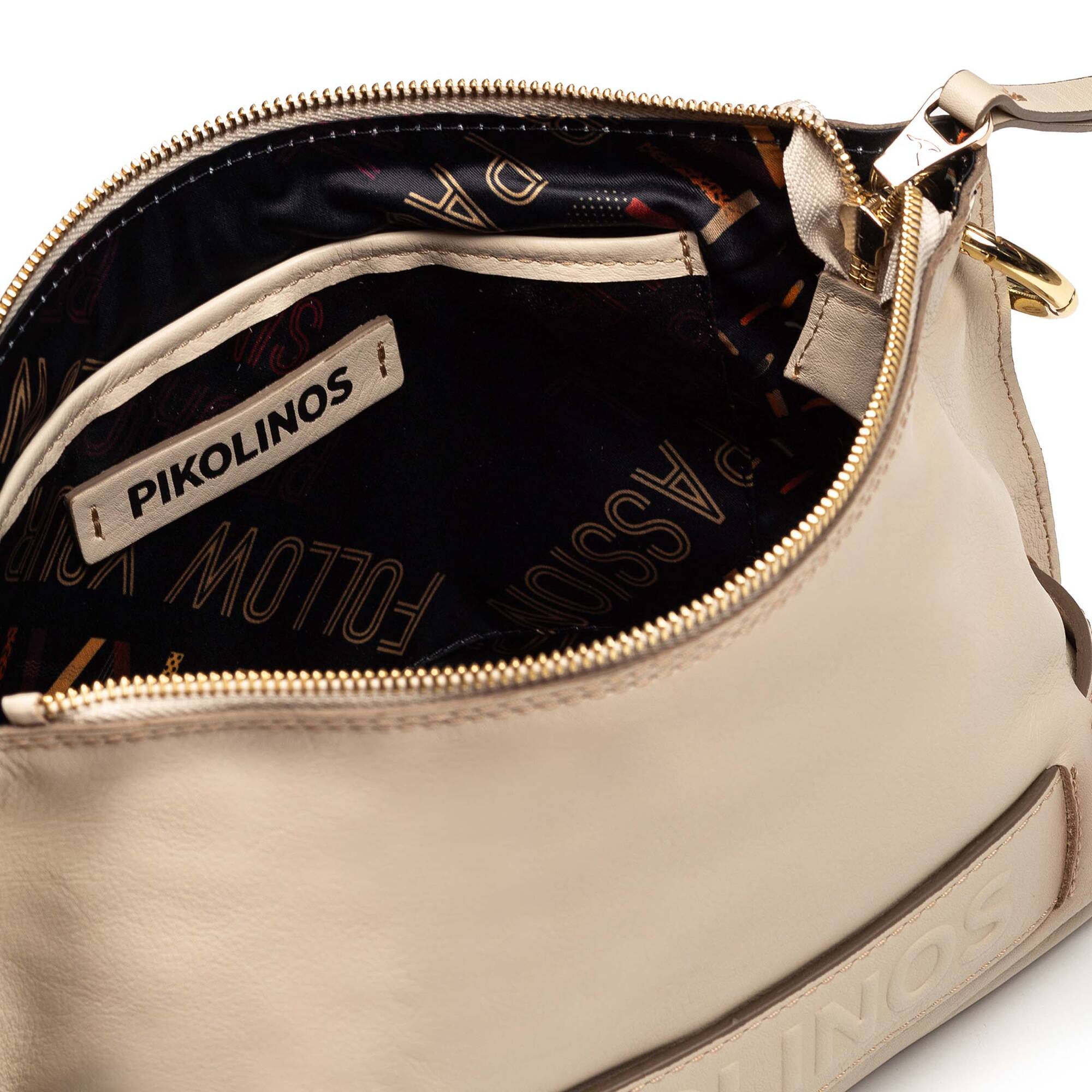 null | ALCUDIA WHA-1110C2, MARFIL, large image number 100-WHA-1110C2_807_Pikolinos_ALCUDIA_MARFIL_full.jpg | null