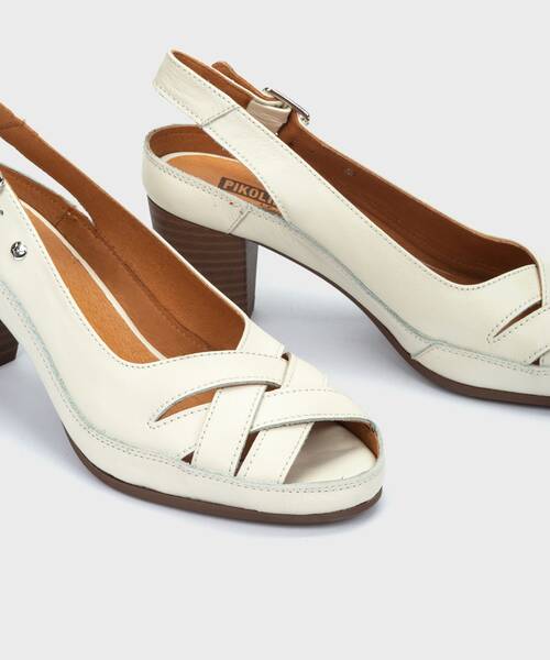 Sandalen schwarz | ALMENARA W1E-1587 | NATA | Pikolinos